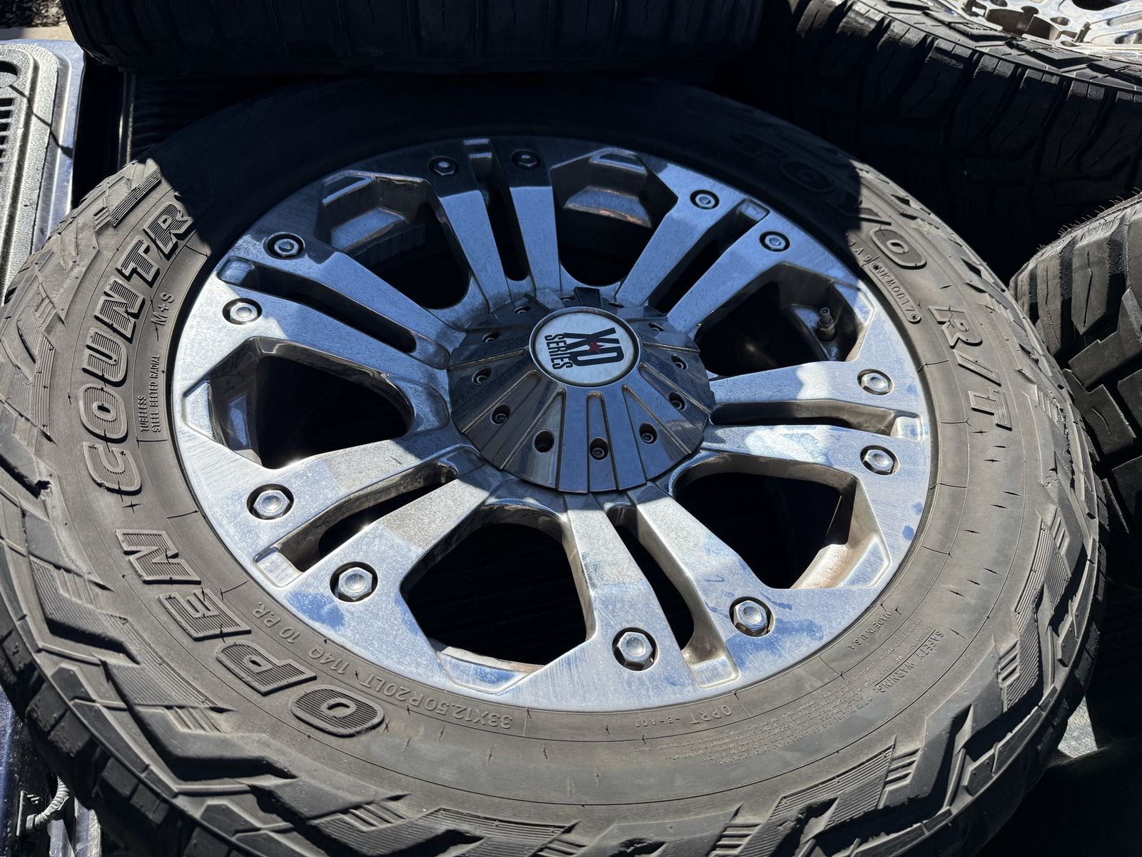 Toyota Tundra XD Wheels & Toyo Open Country RT Tires - 33X12.50R20