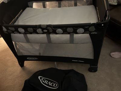 Graco Pack 'n Play Portable Playard - Black/White Circles - Never used.