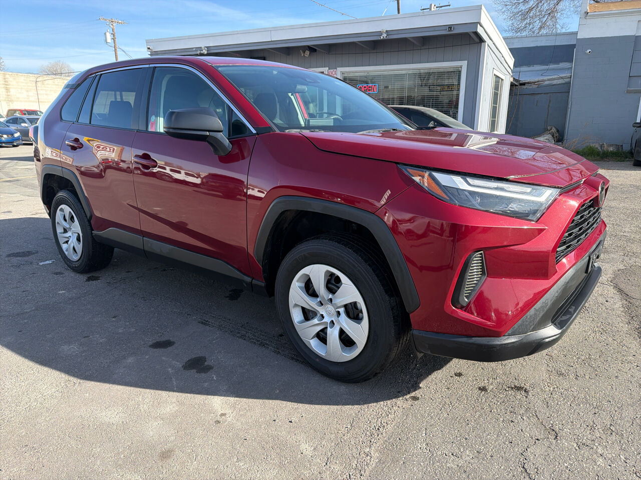 2024 Toyota RAV4 LE