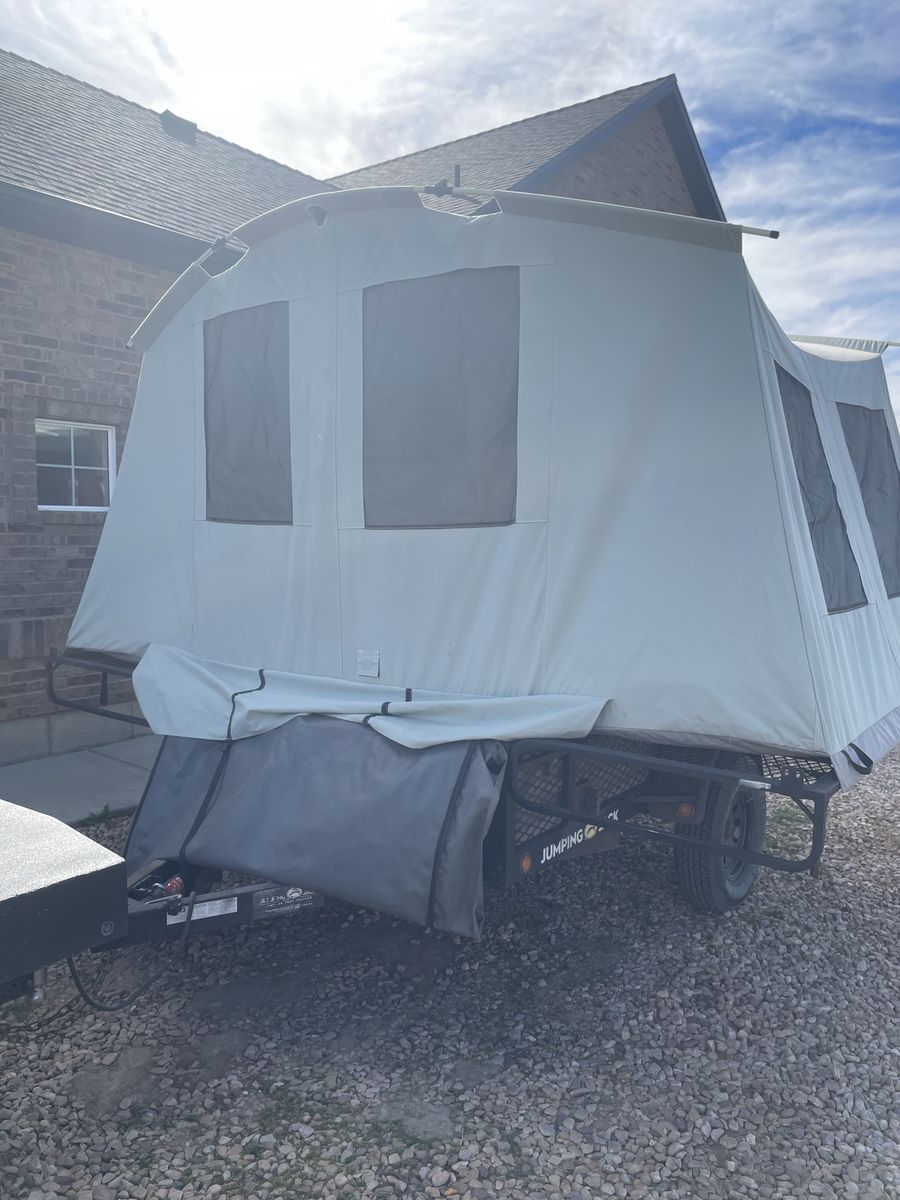 Jumping Jack Tent Trailer 6x8