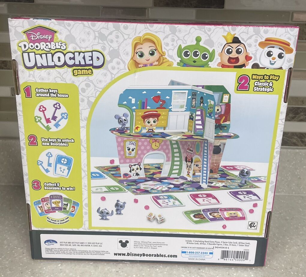 Disney Doorables Unlocked! Board Game