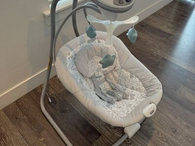 Graco Baby Swing