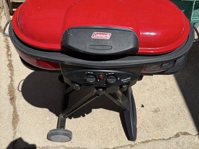 Coleman Road Trip Grill