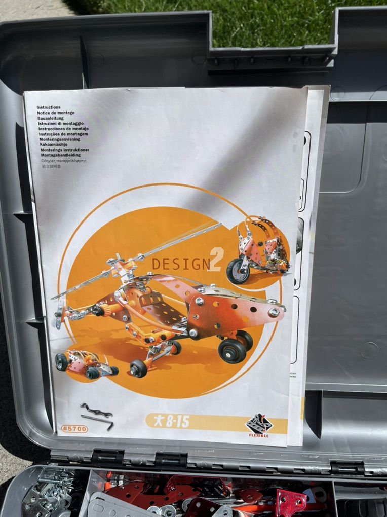 Main image 4