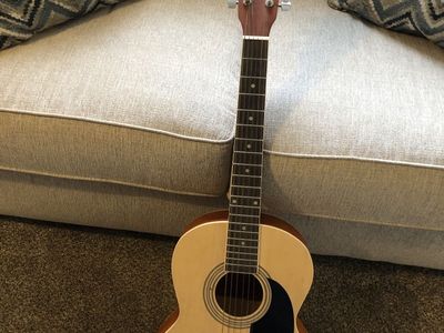 SPECTRUM STUDENT GUITAR