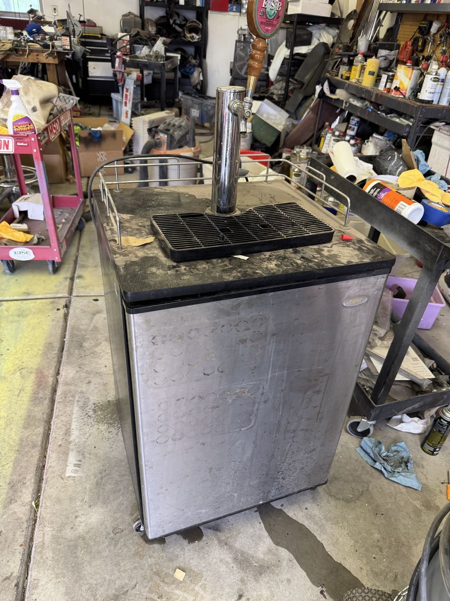 Haier kegerator 