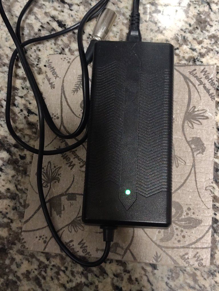 Charger-52V E-Bike / Electric Scooter Charger – 58.8V 2A (3-Pin XLR)