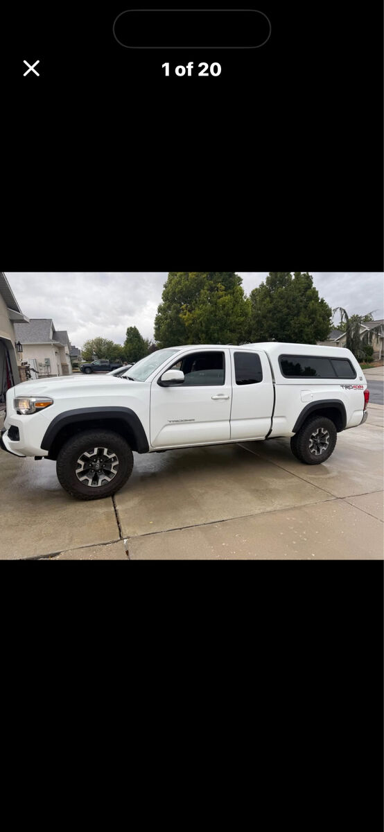 2017 TOYOTA TACOMA TRD Off-Road