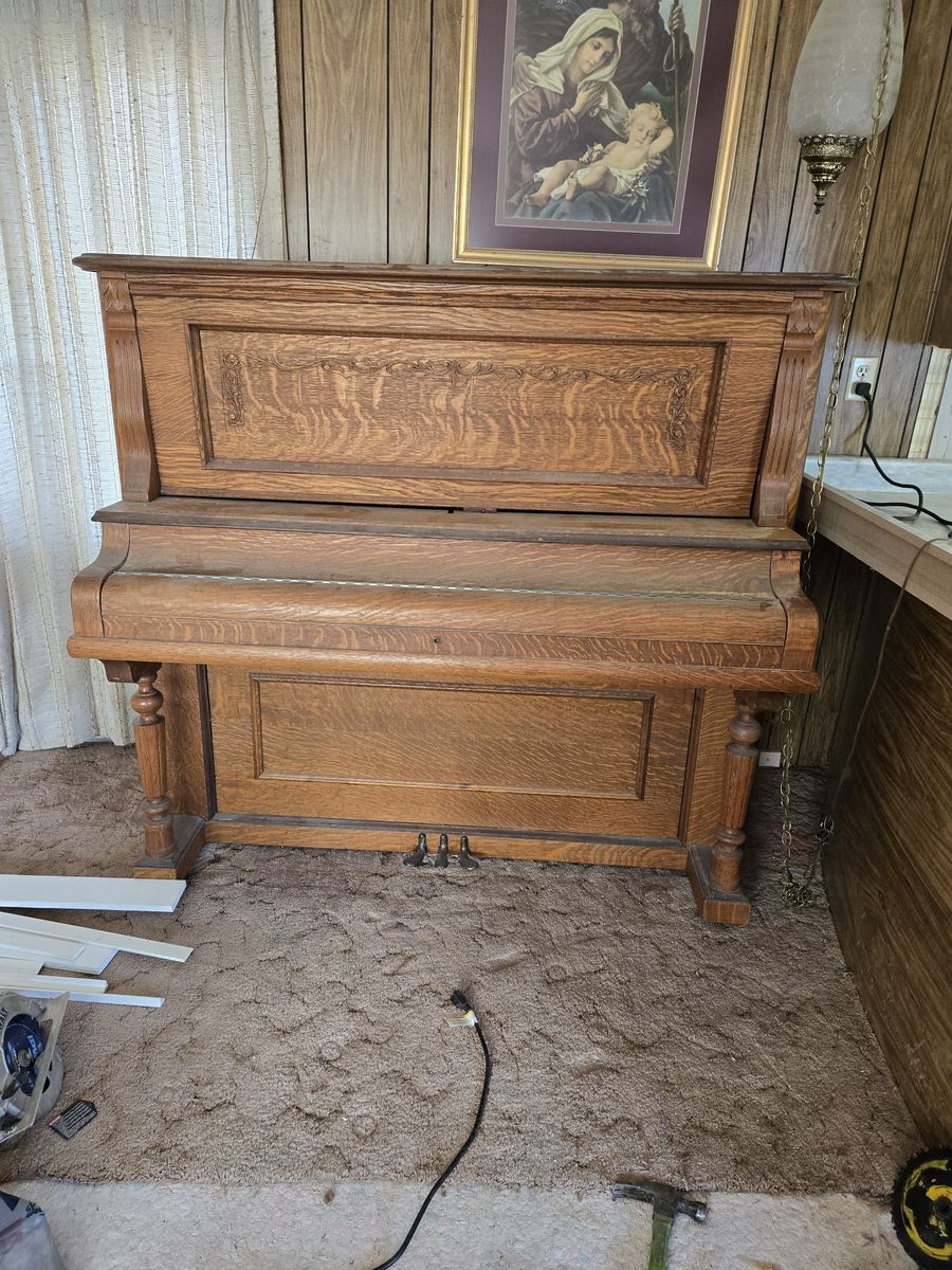 Free piano