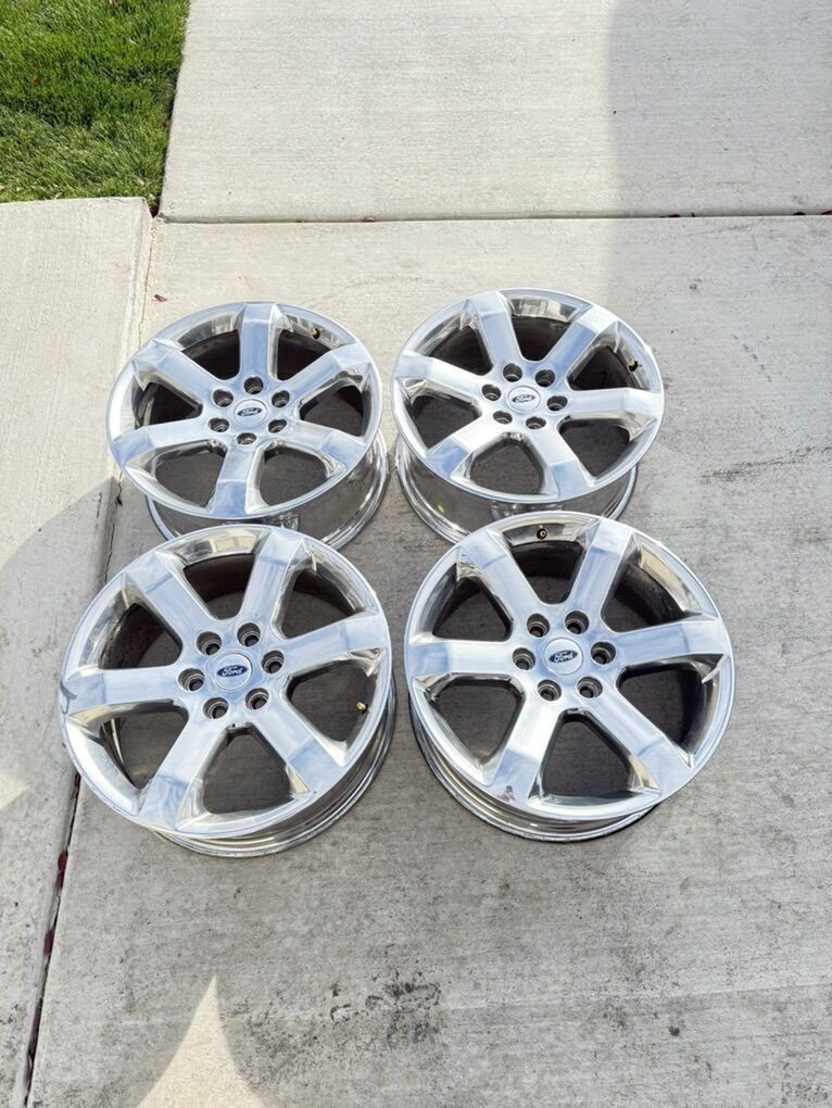 Ford F150 Rims 20” like new