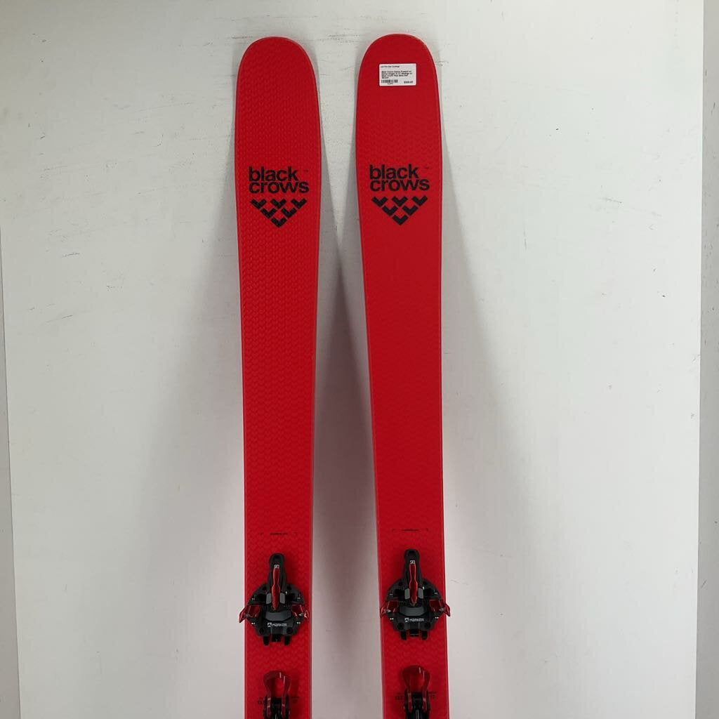 Black Crows Camox Freebird w/ Marker Kingpin 13 AT Bindings w/ Black Crows Pilus Skins