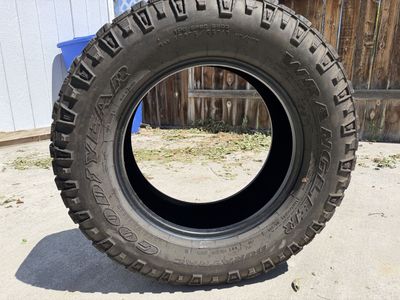 Used Goodyear Wrangler Duratrac 275/65/18