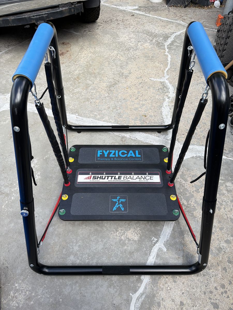 Physical therapy shuttle Balance Board