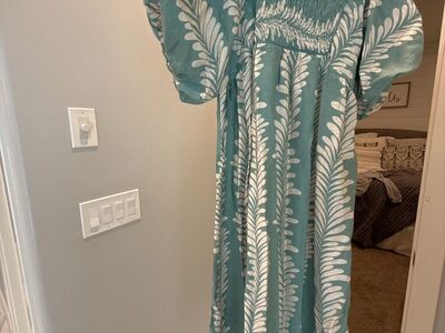 Nwt Short Sleeve Dress Size Large