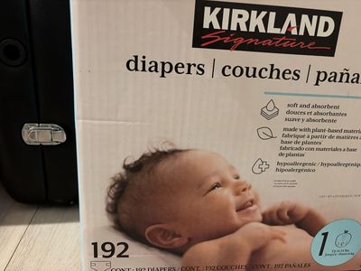 Box of diapers size 1
