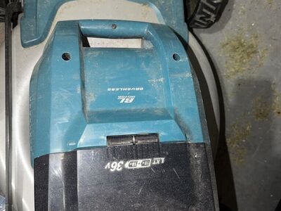 makita electic lawnmower