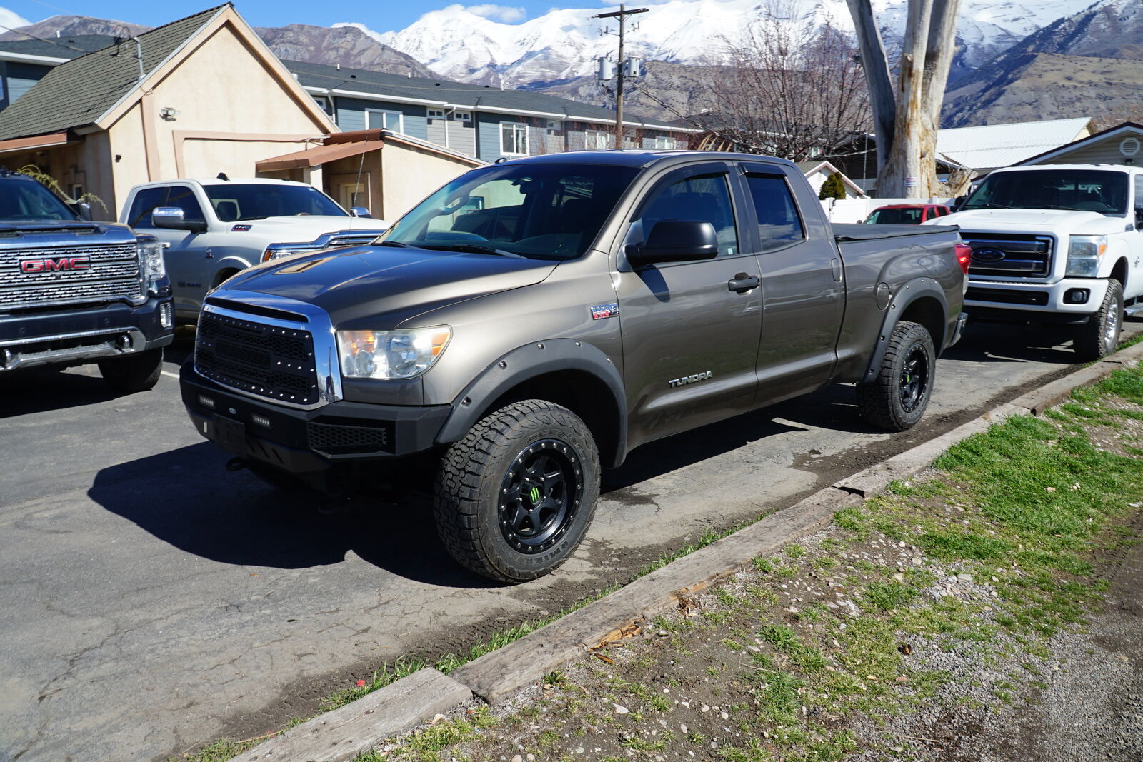 2013 TOYOTA TUNDRA SR5