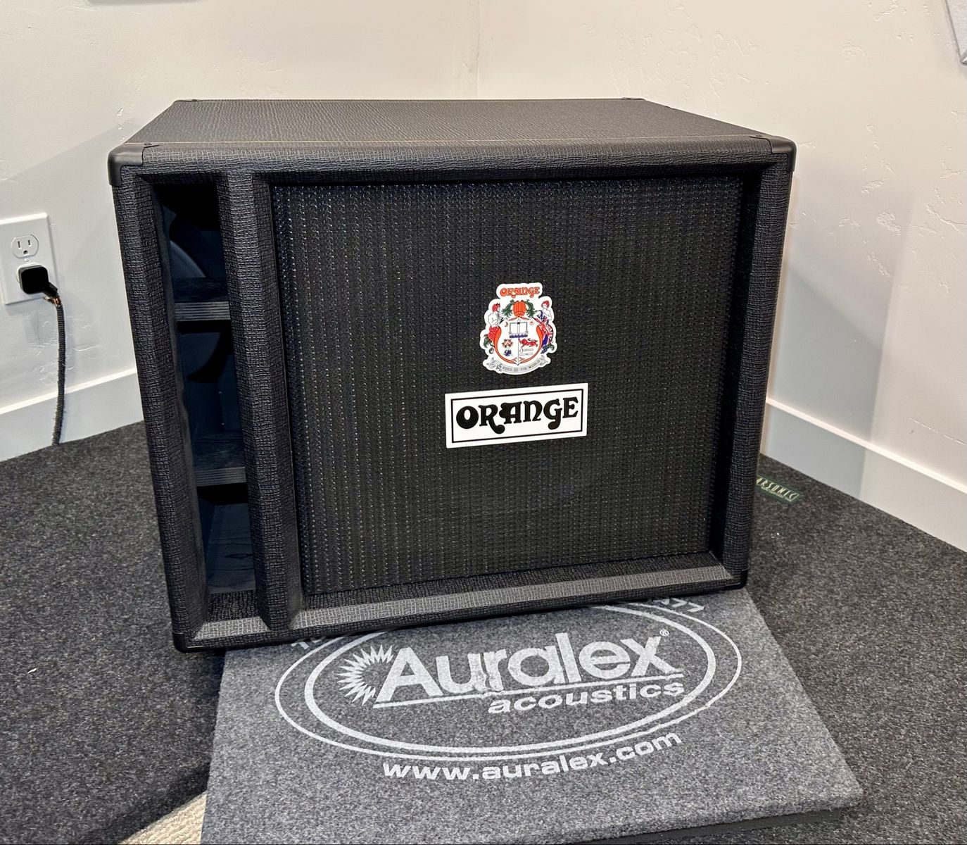 Orange OBC115 Bass Cab (15”)