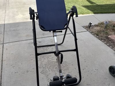 Teeter Inversion Table