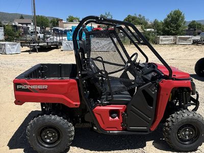 2026 HONDA Pioneer 520 Hero Red - H04997