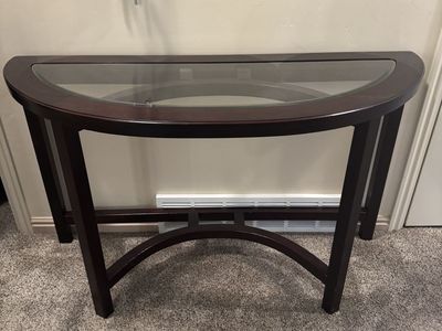 Hallway or Behind Couch Table