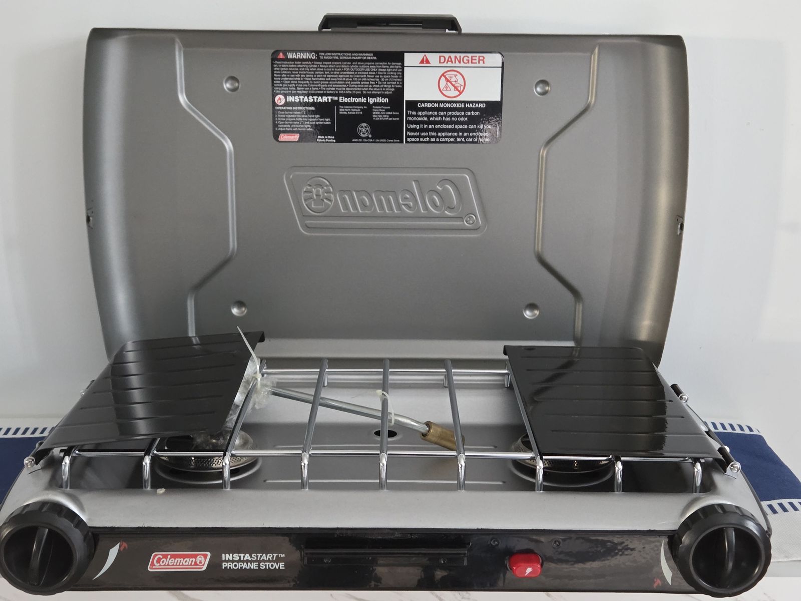 CAMPING NEW'Coleman Tabletop Propane Gas Camping 2-in-1 Grill/Stove 2-Burner