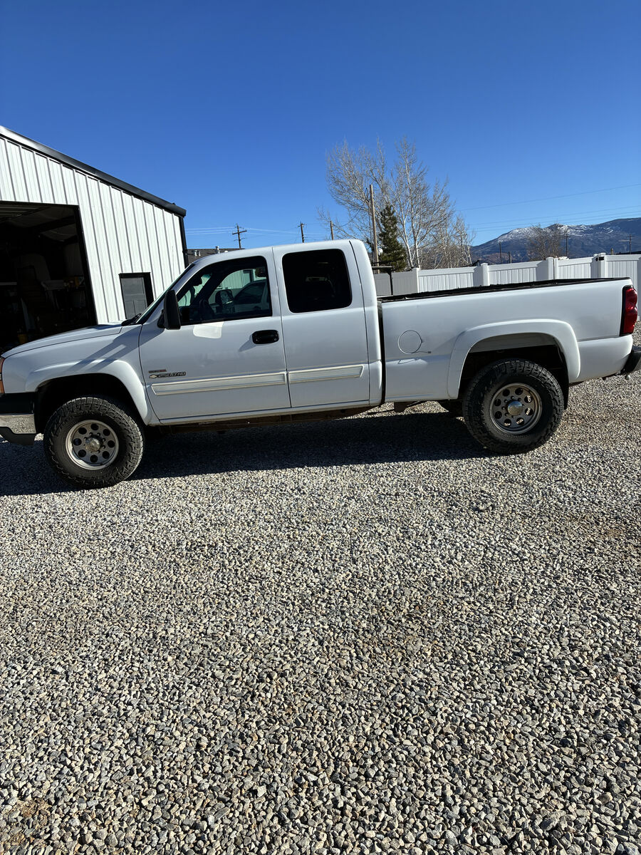 2004 Chevrolet Silverado 2500HD 