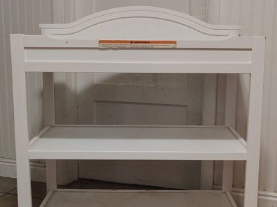 Graco White Baby Changing Table with Storage Shelves
