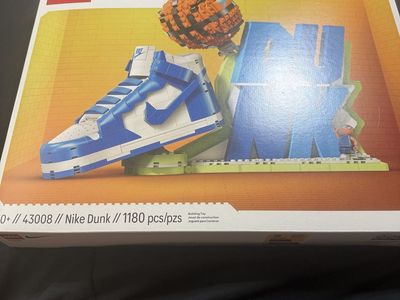 LEGO 43008 Nike Dunk Building Toy - 1180 Pieces, New in Box