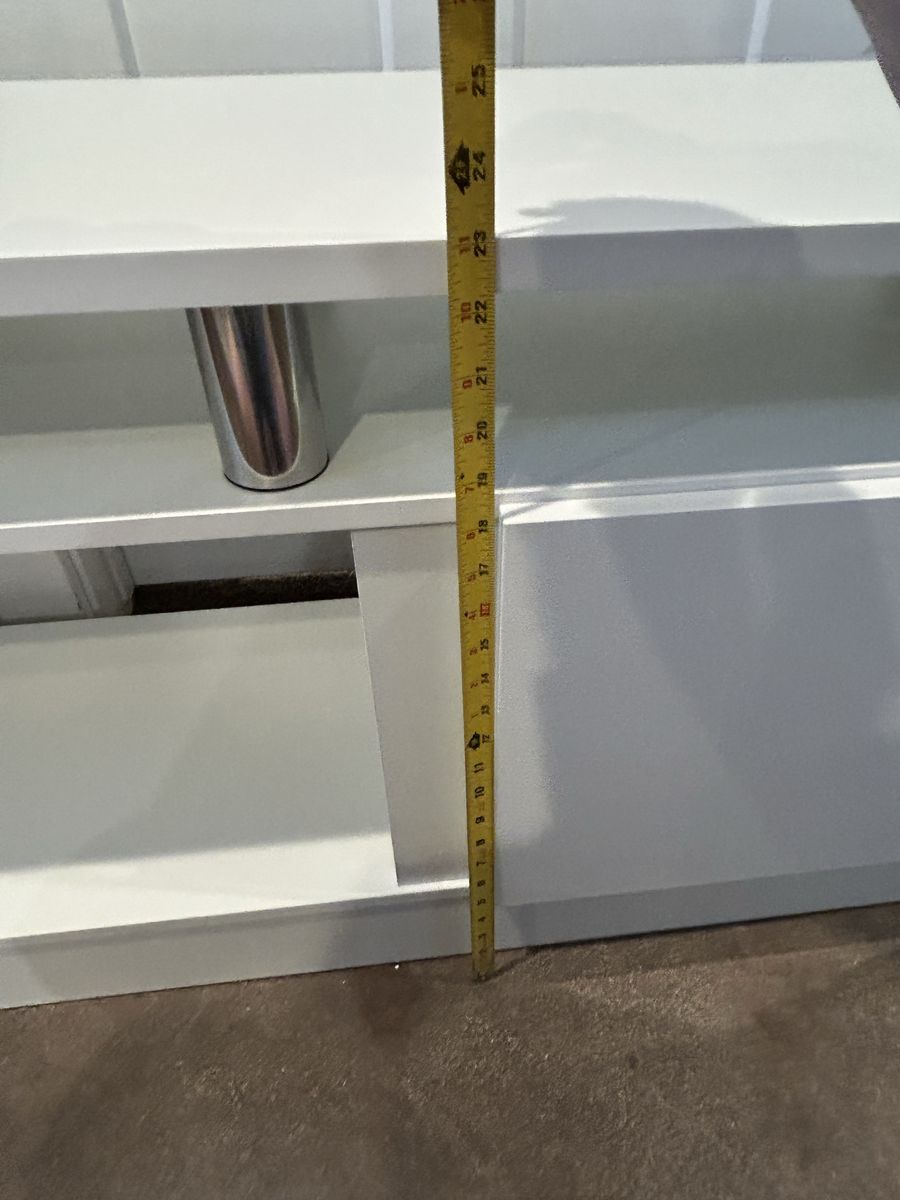 Main image 6