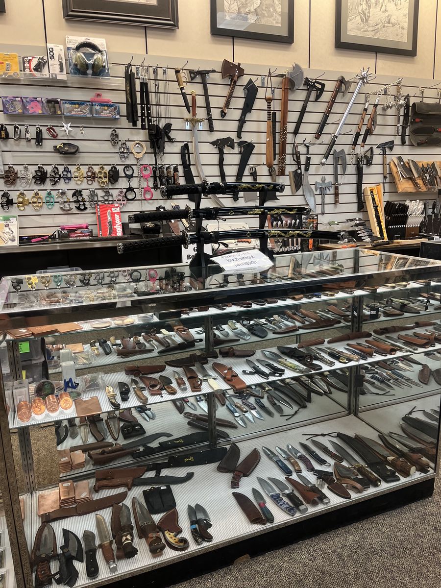 NEW KNIFE STOCK! HUGE KNIFE SALE @ "UNITE" STORE AT SOUTH TOWN MALL IN SANDY!