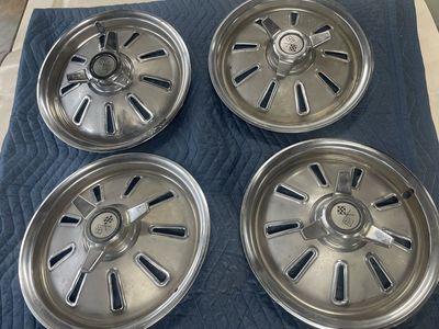 1964 Corvette Hub Caps