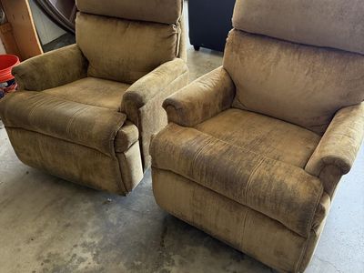 Set of 2 Brown Fabric Recliners Comfortable Living Room Chairs
