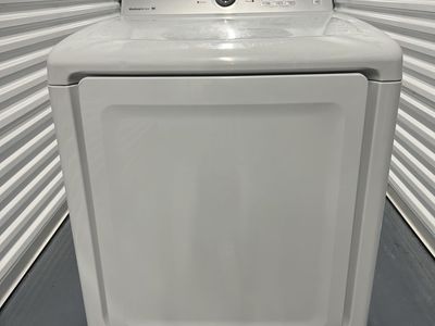 Dryer - Samsung GAS Dryer With MoistureSensor