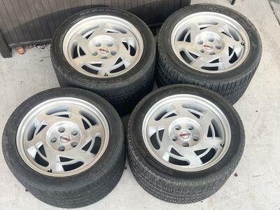 Corvette Alloy C-4 Wheels