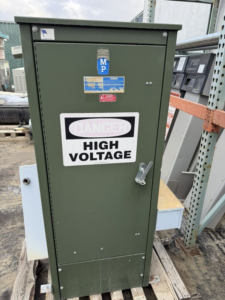 200 Amp Circuit Breaker Panel