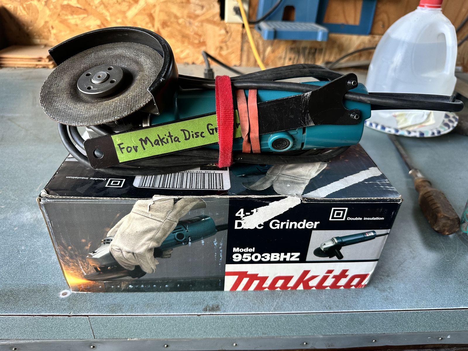 Makita Hand Grinder Buffer