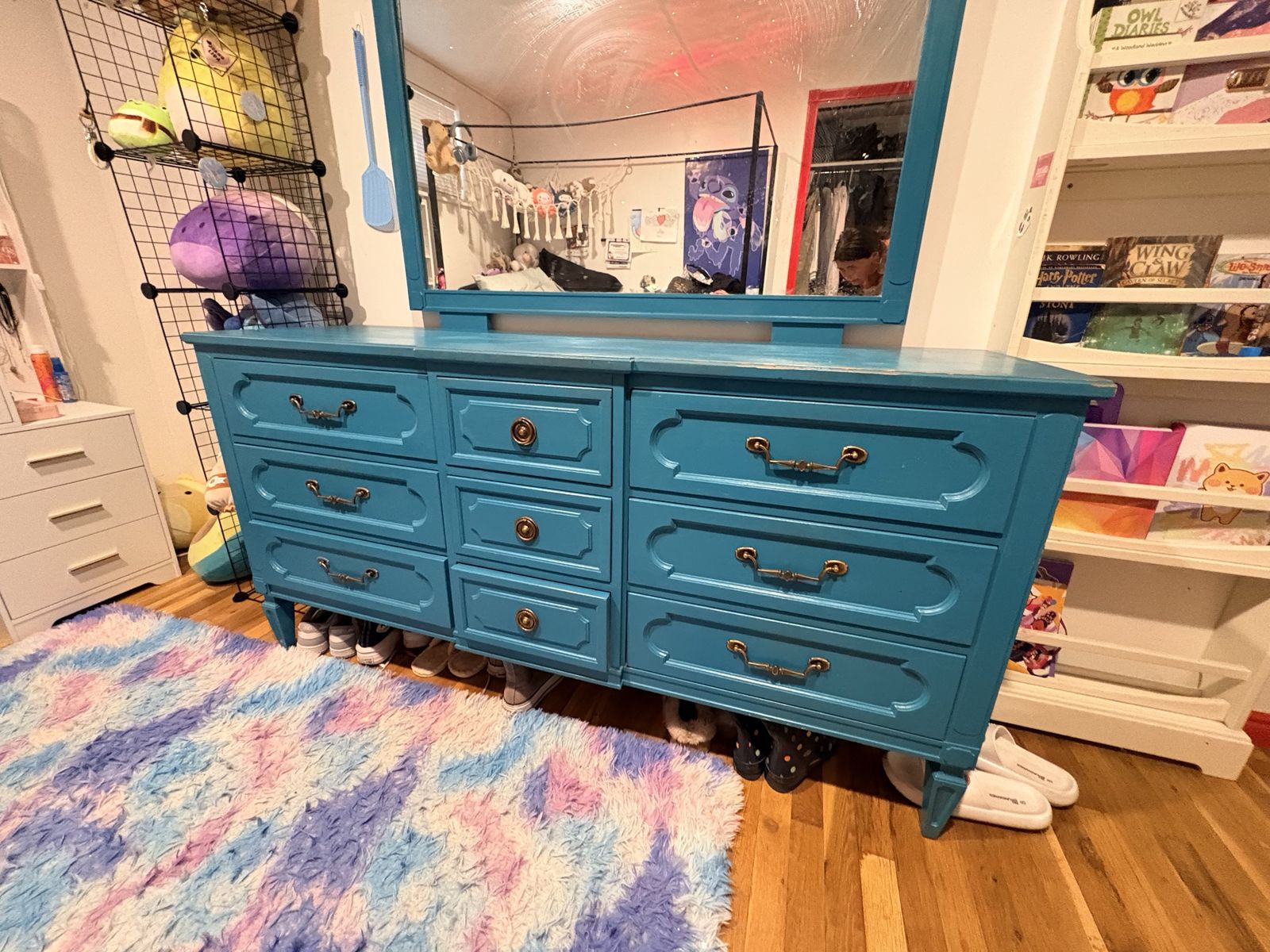 Solid wood dresser