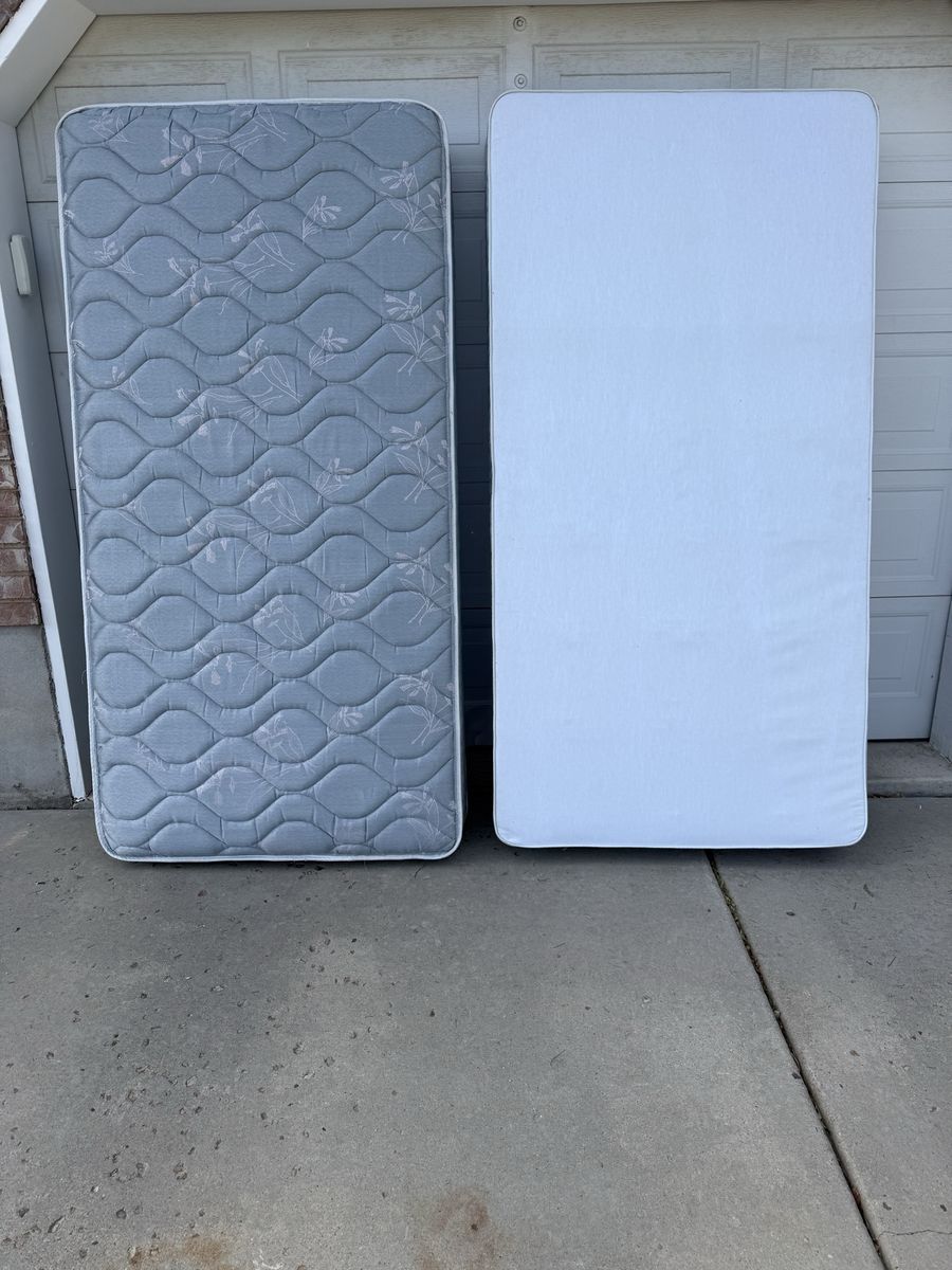 Used Twin Mattress and Box Springs With Daybed Frame and Rails