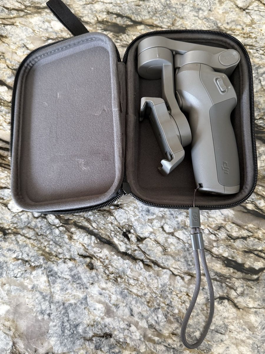 DJI Osmo Mobile 3 Foldable Smartphone Gimbal Stabilizer with Carrying Case