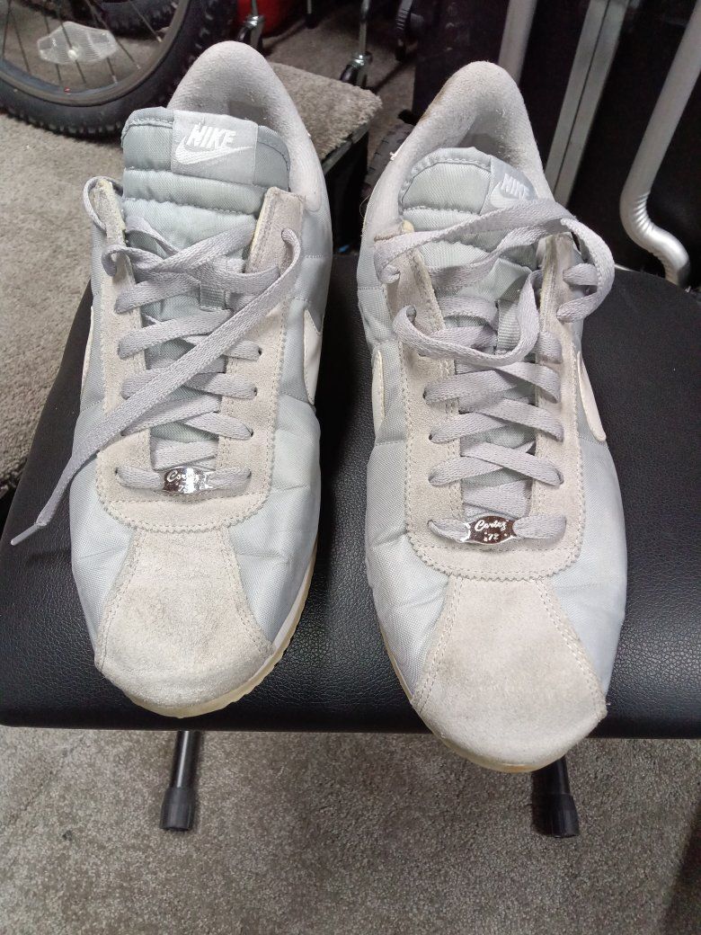 Nike men's size 12 Shoes Great Condition!