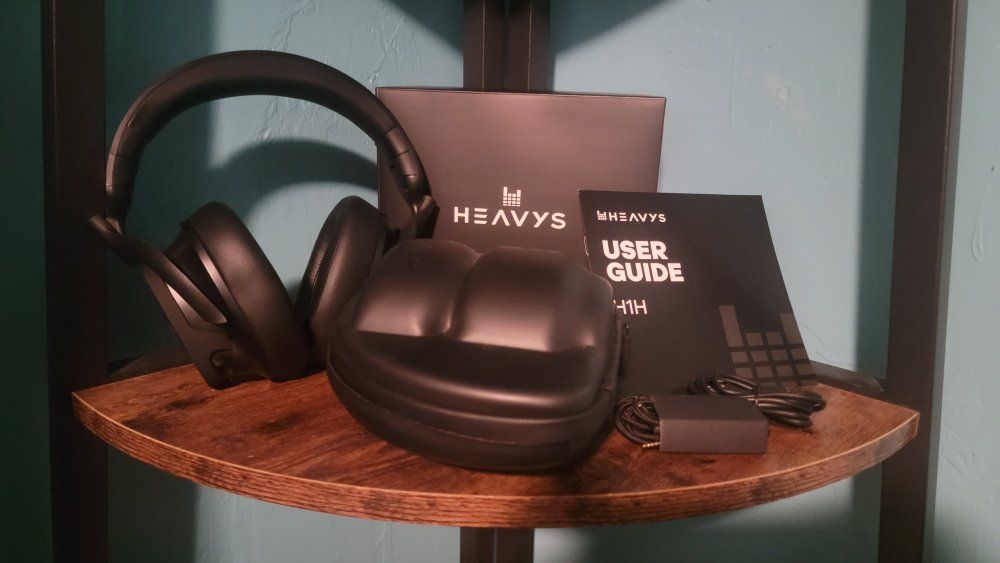 HEAVYS H1H Over-Ear Headphones with Hard Carrying Case and Original Box