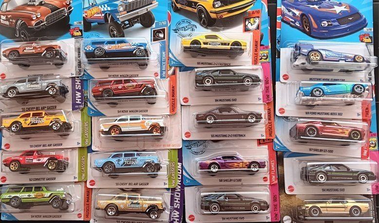 Hot Wheels Lot of 20....10 gassers..10 Mustangs..New on cards