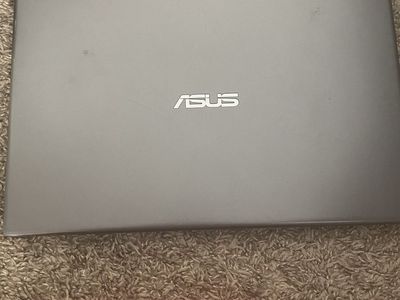 ASUS VivoBook Laptop