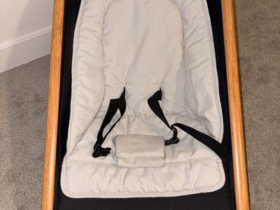 Dream On Me Wooden Baby Bouncer and Rocker - Grey / Natural Wood