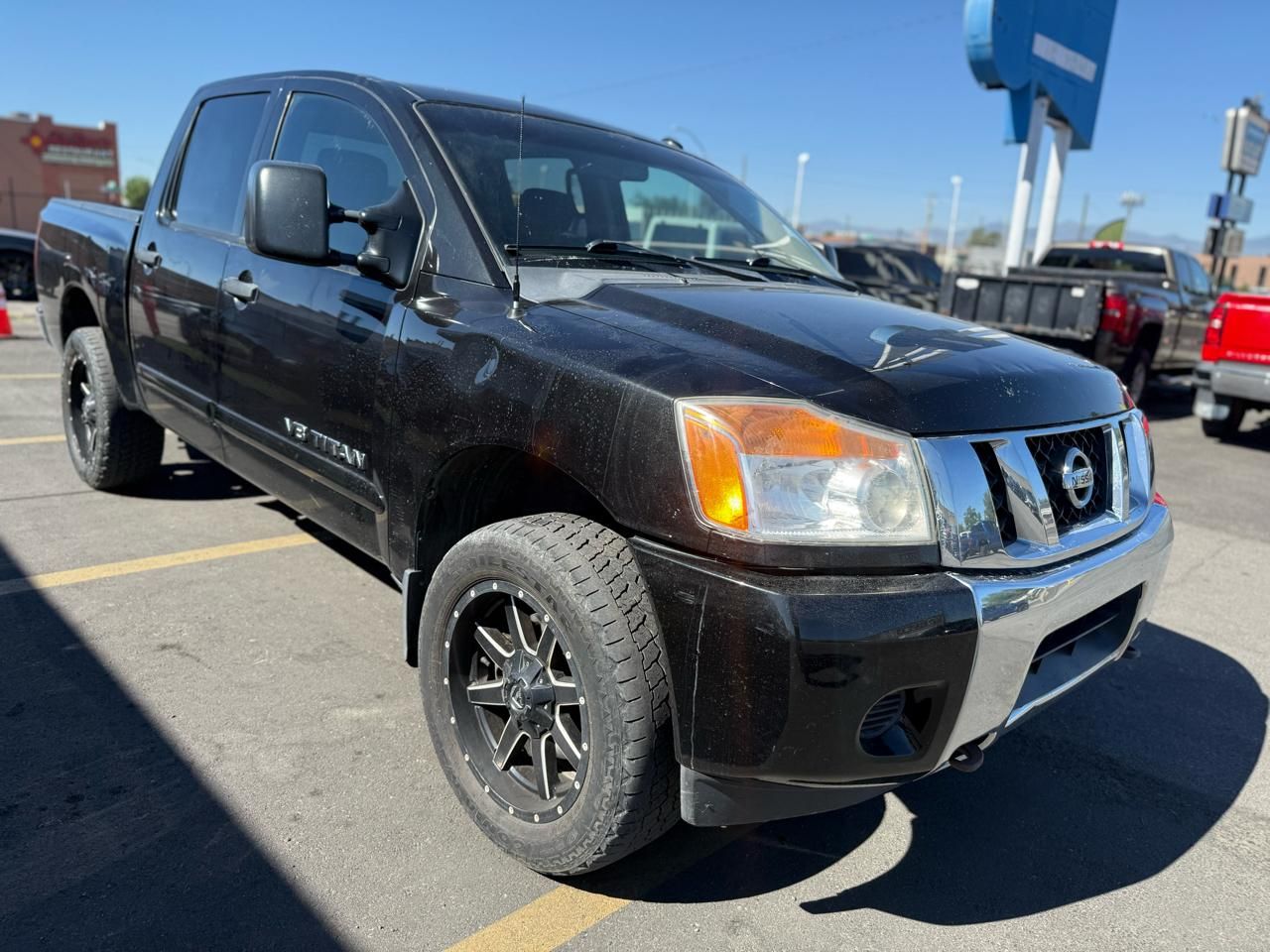 2013 Nissan Titan SV