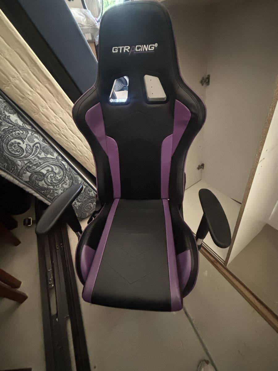 GTRACING Gaming Chair Black/Purple Ergonomic Racing Style Recliner w/ Footrest