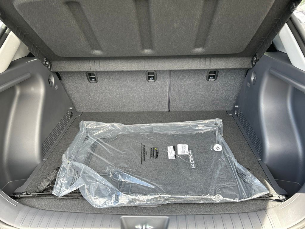 Main image 8