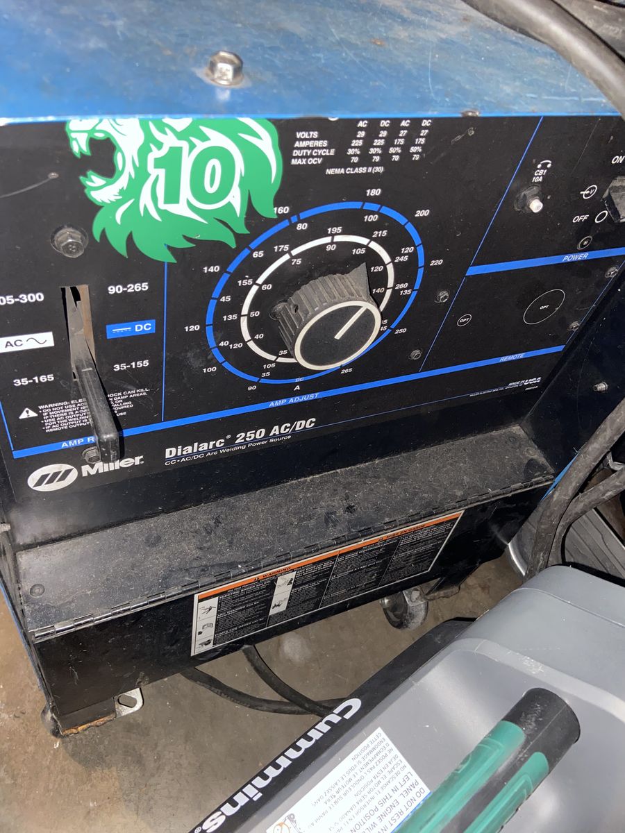 Miller DialArc 250 AC/DC Stick Welder