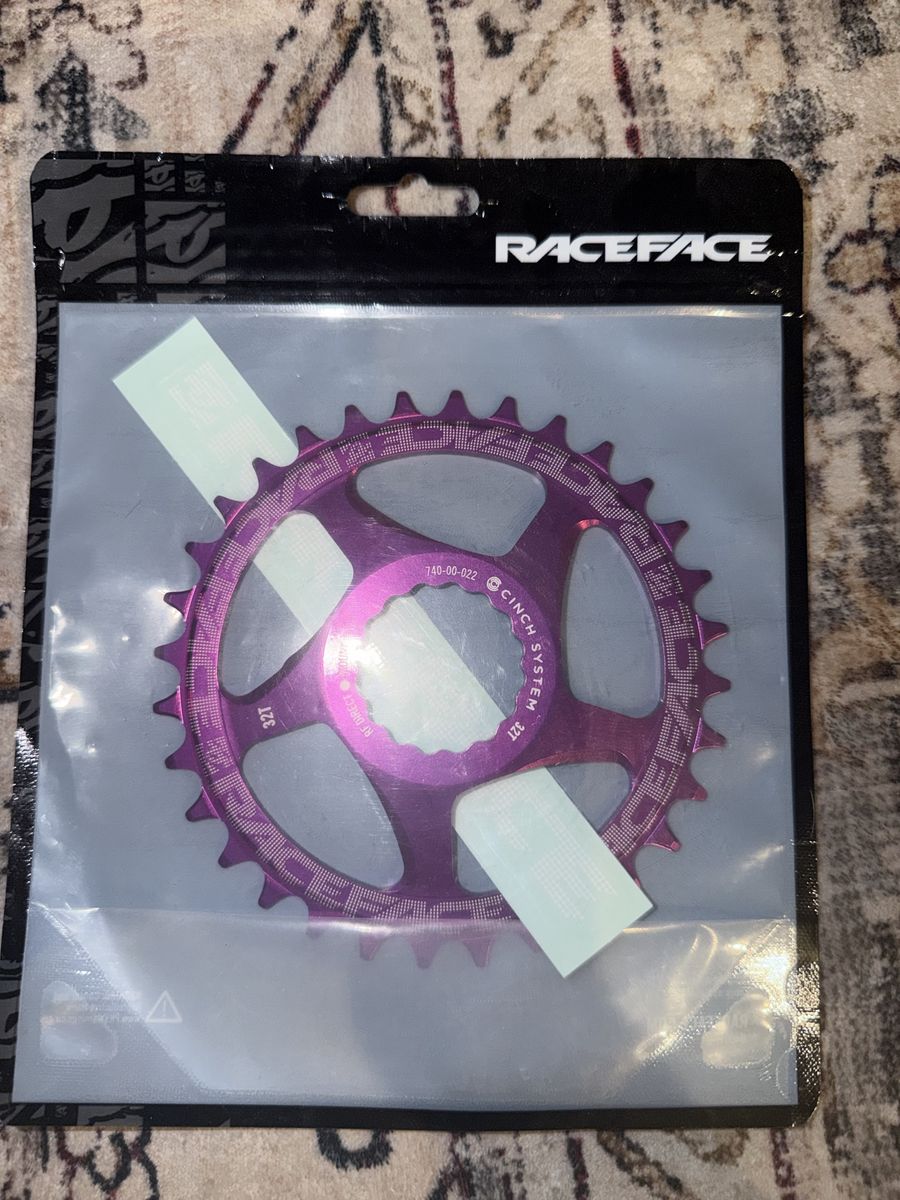 RaceFace CINCH System 32T Purple Chainring for Mountain Bikes - New in Packaging